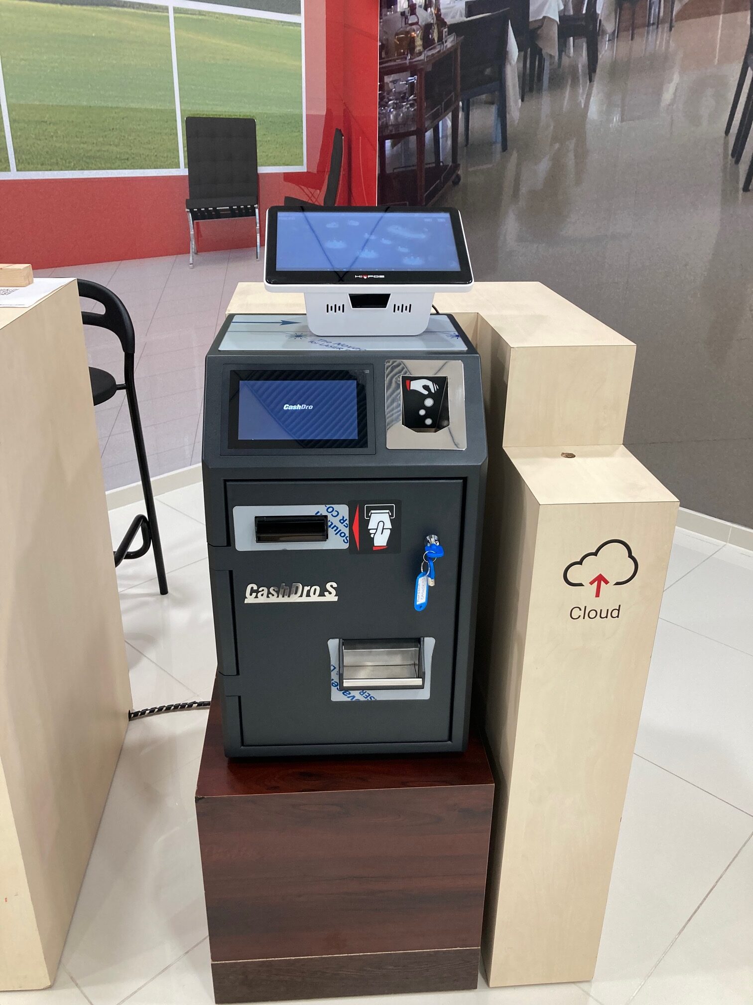 IMG_3526 Cashdro S monnayeur automatique EKOM Lille